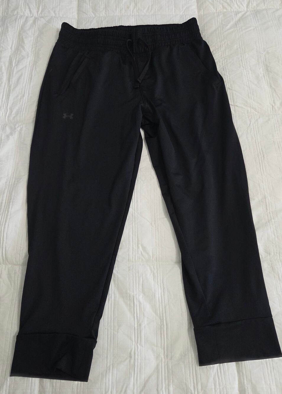 Under Armour Light Weight Black Athletic Elastic Waist Pants Women's Size M